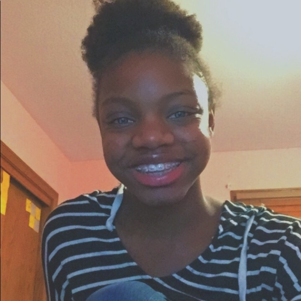 Meet your Posher, Neah